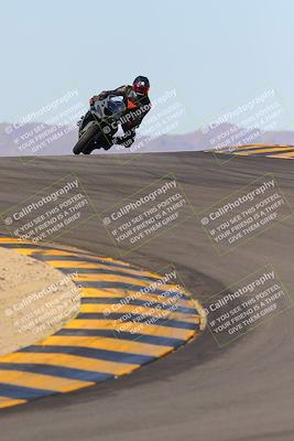 media/Dec-18-2022-SoCal Trackdays (Sun) [[8099a50955]]/Turns 9 and 10 Set 2 (1055am)/